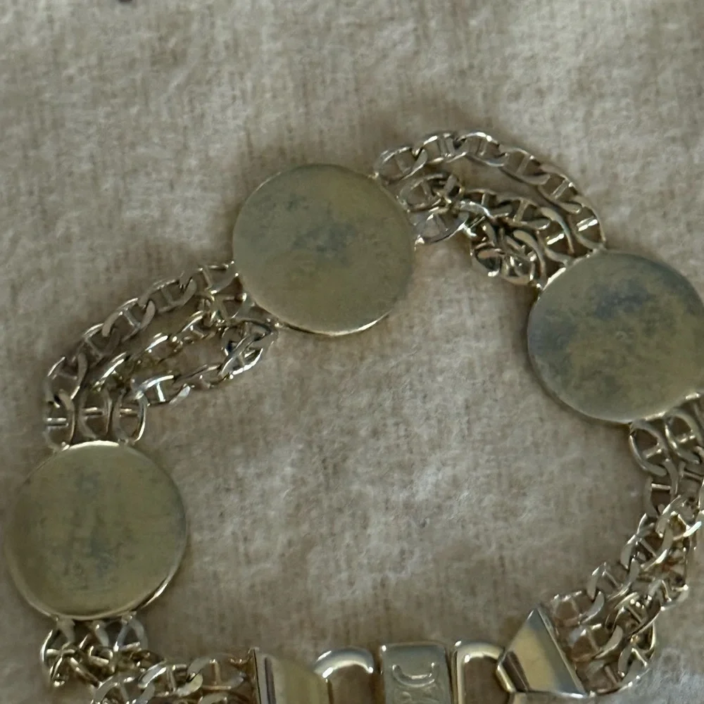 Preloved Celine vintage bracelet great condition has some color tarnish size 7” - Picture 5 of 7